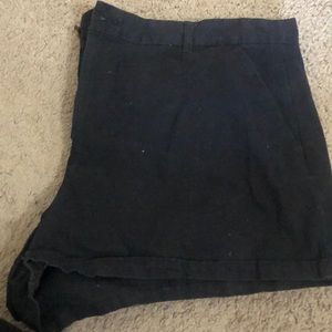 The perfect black shorts